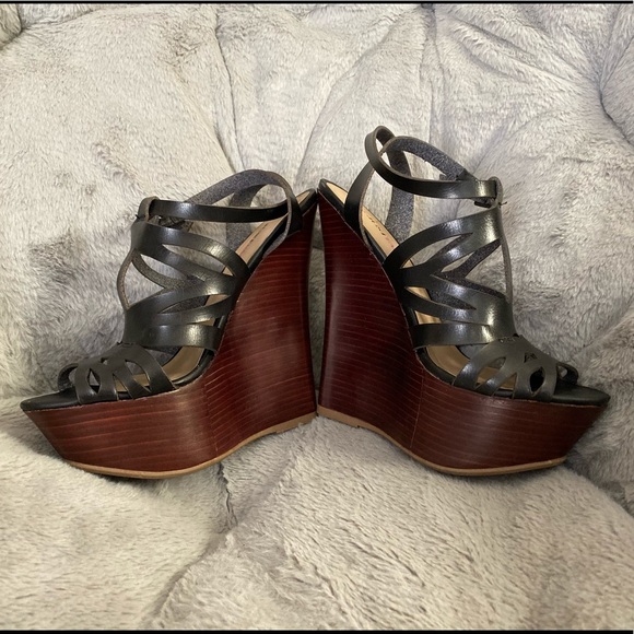 JustFab Bianka Black Platform Sandals. SIZE 8. - Picture 2 of 6